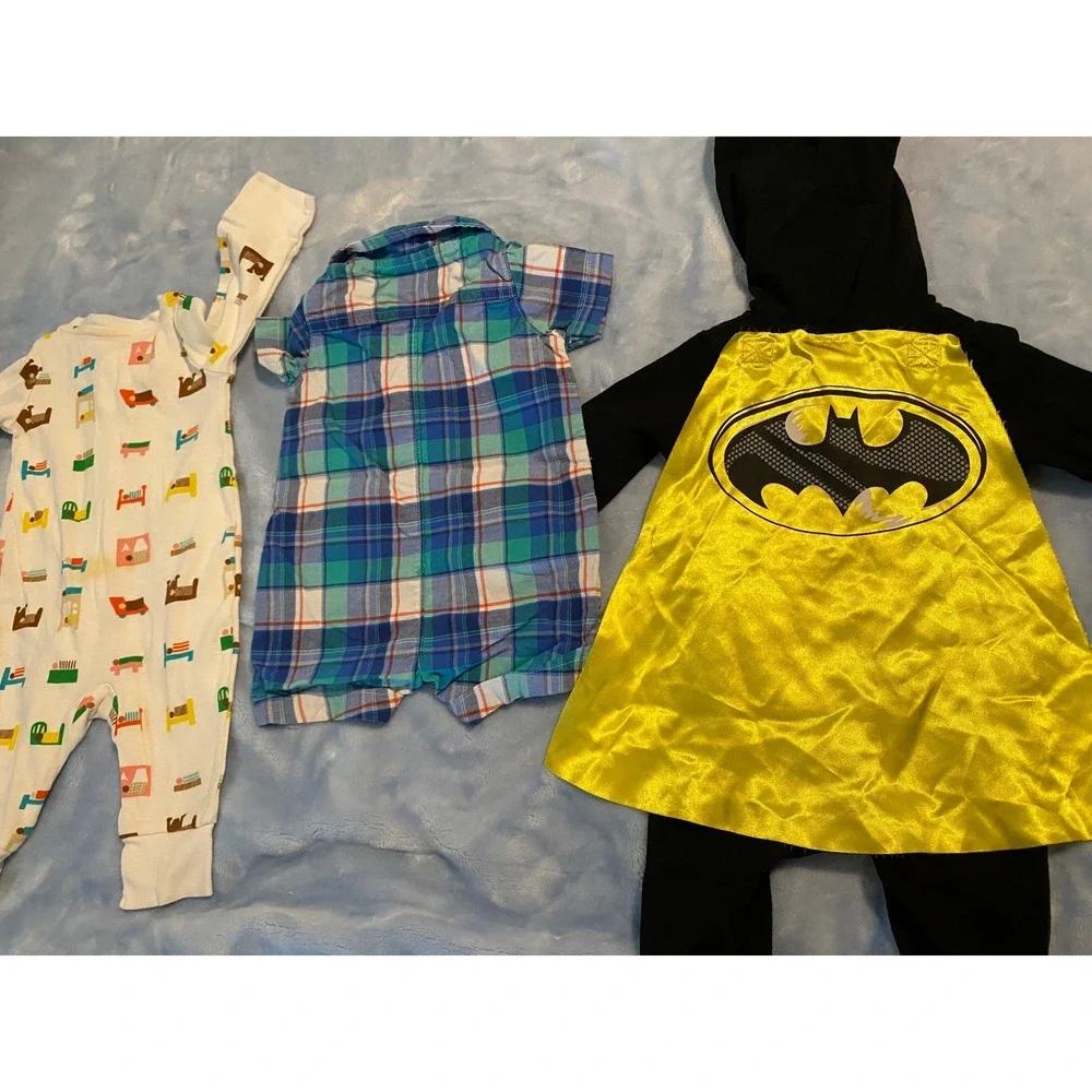 Baby Boys 3pc Bundle Christian Robinson Carters Plaid Batman Cape 0-3M Rompers